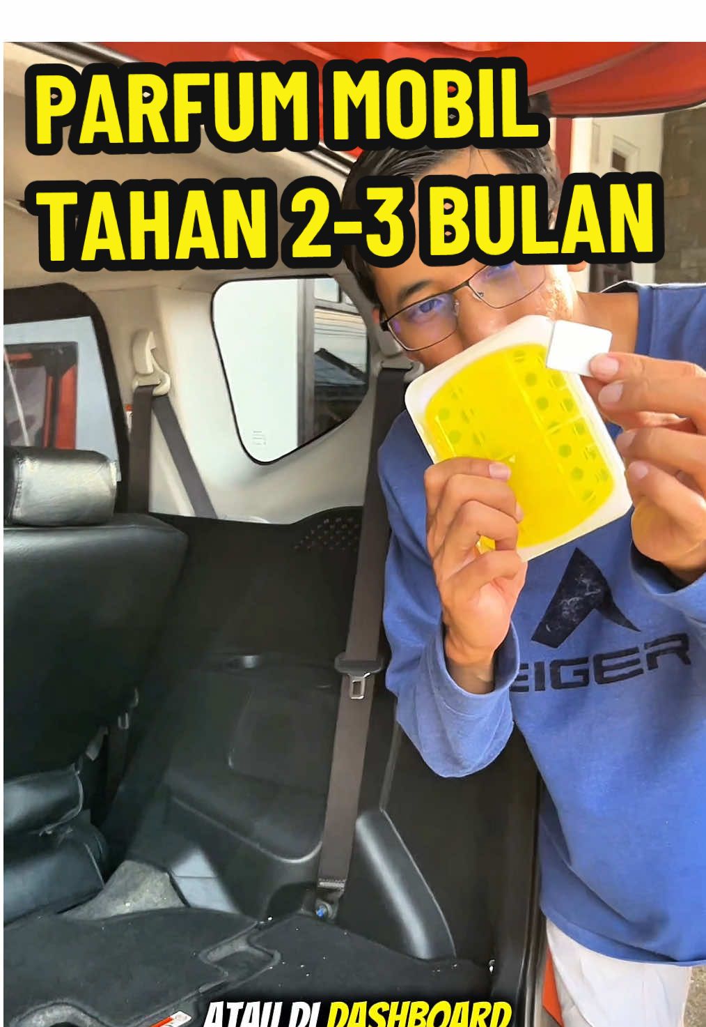 🚗 Mobil Bau? Waktunya Ganti Pewangi! Parfum mobil Acechace hadir dengan wangi manis Honey Peach 🍑 yang segar & tahan lama hingga 120 hari! ✅ Menghilangkan bau apek & asap rokok ✅ Bebas alkohol, aman untuk anak & hewan peliharaan ✅ Cukup 3 detik, mobil langsung wangi! ✅ Cocok juga buat ruangan rumah, kamar, atau toilet! 💥 Harga spesial mulai Rp26.600 – Diskon 68%! Wangi mewah, harga murah. Mobil harum sepanjang jalan ✨ #PewangiMobil #ParfumMobilTahanLama #ParfumHoneyPeach #MobilBersihWangi #Acechace #InteriorMobilWangi