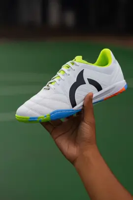 👟 Main makin gesit, gaya makin stylish! Sepatu futsal Ortus Jogosala Rampage hadir dengan desain keren dan sol warna-warni yang bikin kamu makin percaya diri di lapangan! 💥 Anti slip, nyaman dipakai lama, cocok buat game cepat & kontrol bola maksimal! #sepatuortus #ortusjogosala #sepatuortusoriginal #sepatufutsal #futsalshoes #futsalindonesia #sepatuviral #tiktokfutsal #sepatusport #jogosalarampage #sepatupria #fyp #tiktokshopid #sepatu2025 #rekomendasiseptu