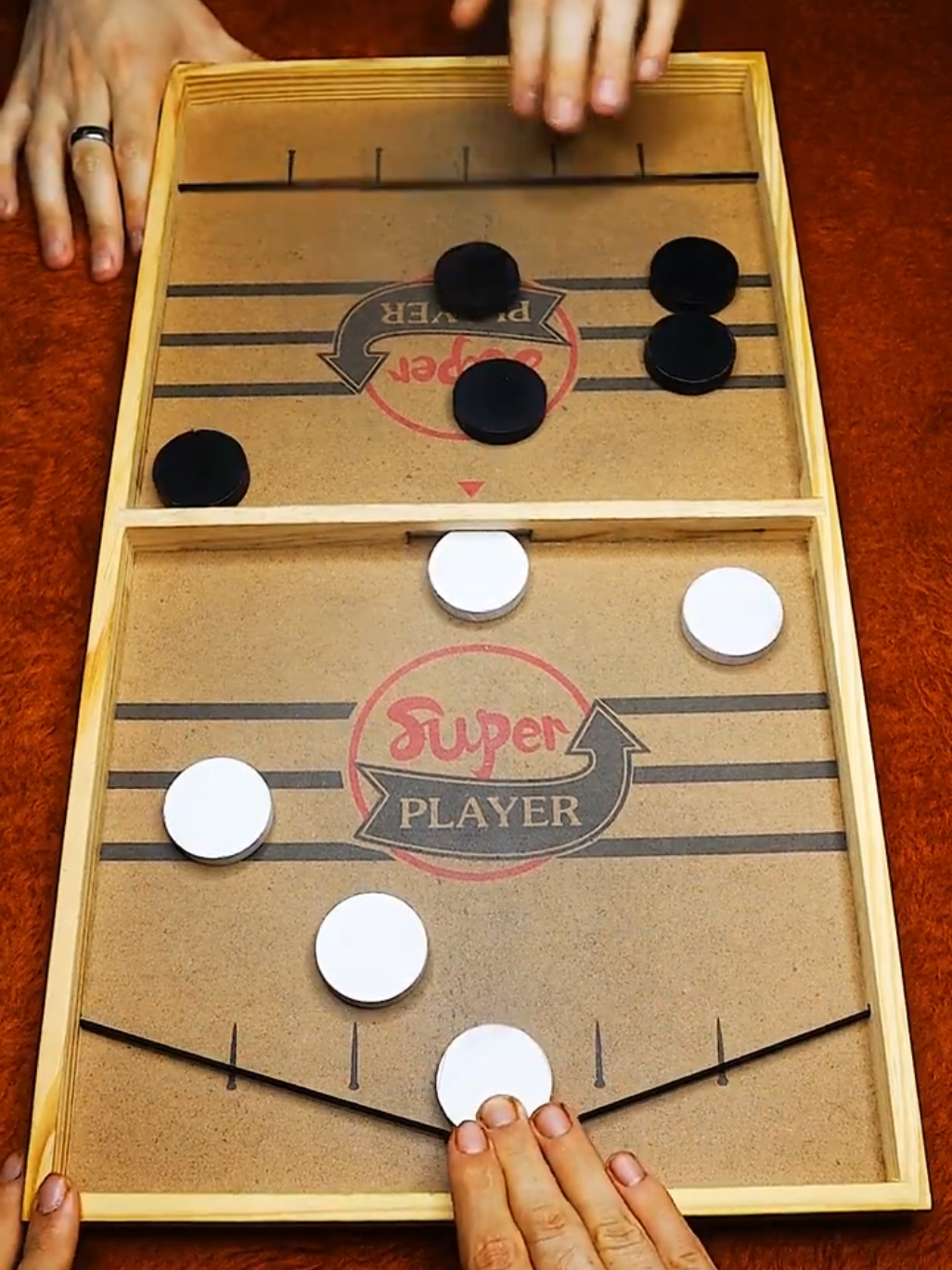 Super winner👍 Whoever clears the board first wins👌 Sling Puck Game #supperwinner #foosballwinner #satysfying #asmr #superwinner #tiktokforyouofficial #2025 #tiktokforyouofiicial #tiktokforyoupage #boardgame #carromboard #relaxing 