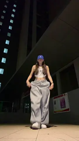 #dojacat #woman #remix #小红书 #xiaohongshu #xhs #dance #kpop #trend #china #fyp #dancer #dancechallenge #foryoupage 