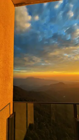 Ya allah cantiknya view pagi dr bilik di Hotel Wyndham Ion Majestic Genting Highlands.   #mohjalanjalan #gentinghighlands #wyndhamhotel #gentinghighland #jalanjalan #MajesticMomentsAtWIM