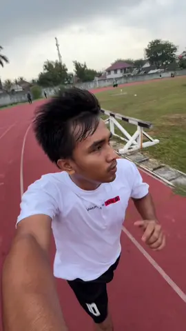 Olahraga tipis-tipis🚀🫡✊🗣️🏃‍♂️ #foryou #fyp 
