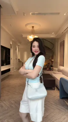 Khoe túi mới mua liền với máy bà iu nè. Ẻm xinh tớ gửi thông tin air #HAPAS #DAYDREAMS #TUIXANHGHI  #CapCut 
