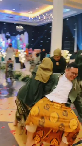 Loh…loh…lohh.. #rayaweddingorganizer #weddingorganizerpekalongan #raya 