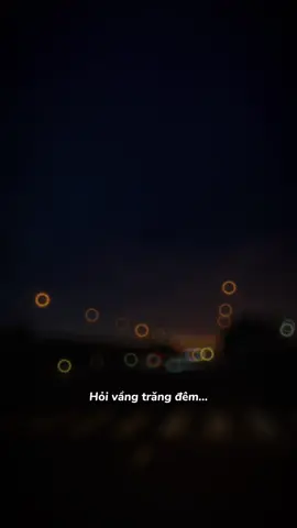 “Hỏi vầng trăng đêm… Còn vương bóng ai bên thềm…” #tramcamxuc🍀 #xuhuong #tamtrang #nhạchay #trending 