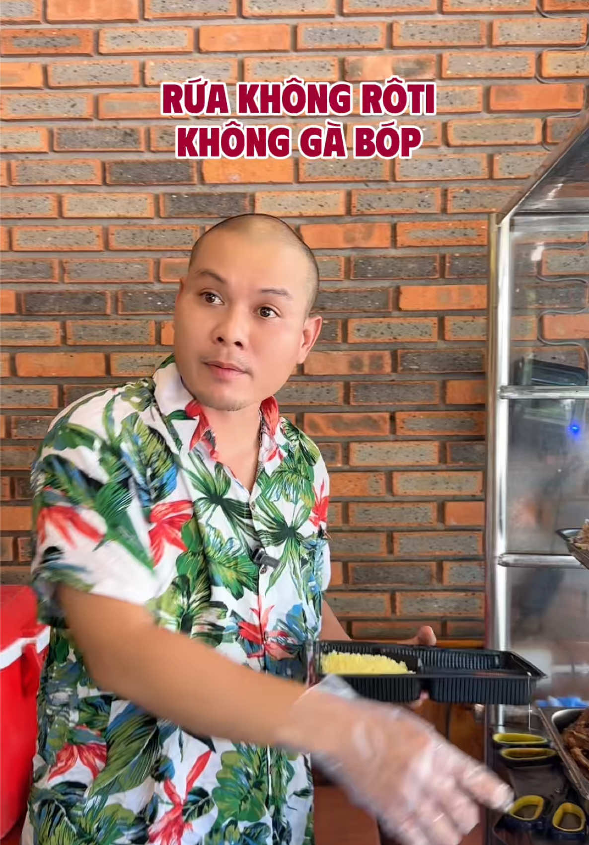 Vẫn là vị khách ấy. Cơm thập cẩm gà nhưng lại rất chay#oklala #quannhaungon #metlonghue #tocdaikothichnhau 