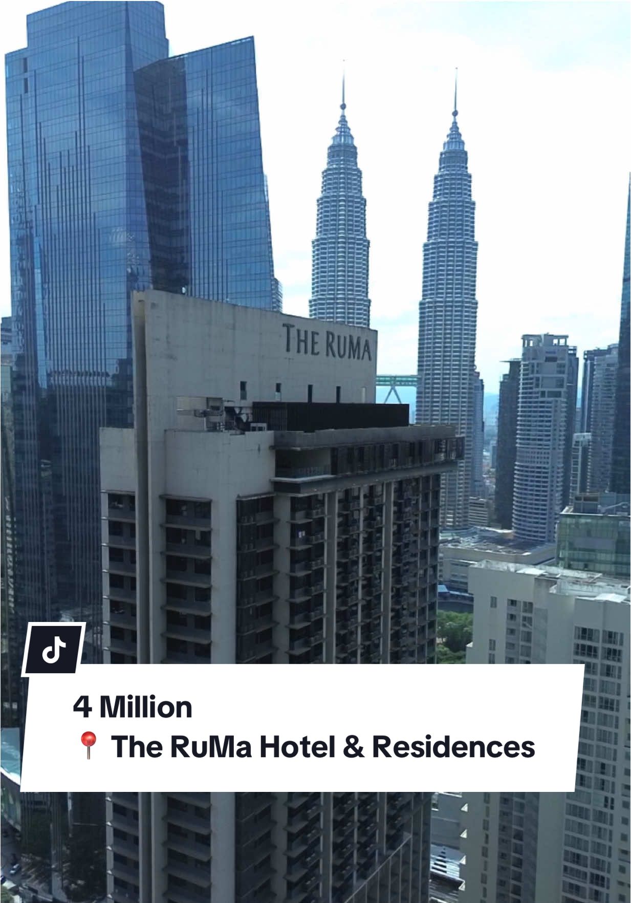 *The RuMa Hotel Residences * Title : Freehold  Price : RM 4,026,000 /885,000 USD Size : 1830 sft Total bedroom : 3+2 bedroom Conditions : Fully furnished and ready to move in For viewings : 6012-7120267 (Hilmi) #rumahotel #therumaresidences #housetour #luxuryhouses #houseforsalekl #propertytour #klproperties #klluxuryhouses ##realestate #therumahotelandresidences  