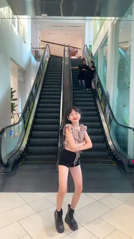 Mê bài này quá #hansuri #viralvideo #dance #xuhuongtiktok 