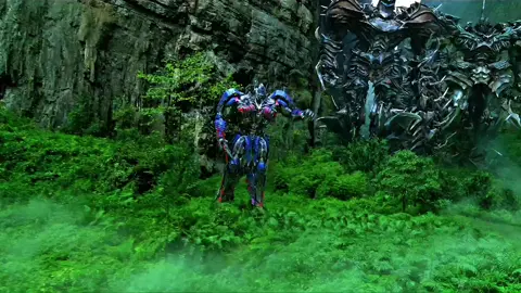 That's Optimus prime | [|4k|] transformers the last knight | [Original content] #transformers #optimusprime #tf #4k  #transformersthelastknight 