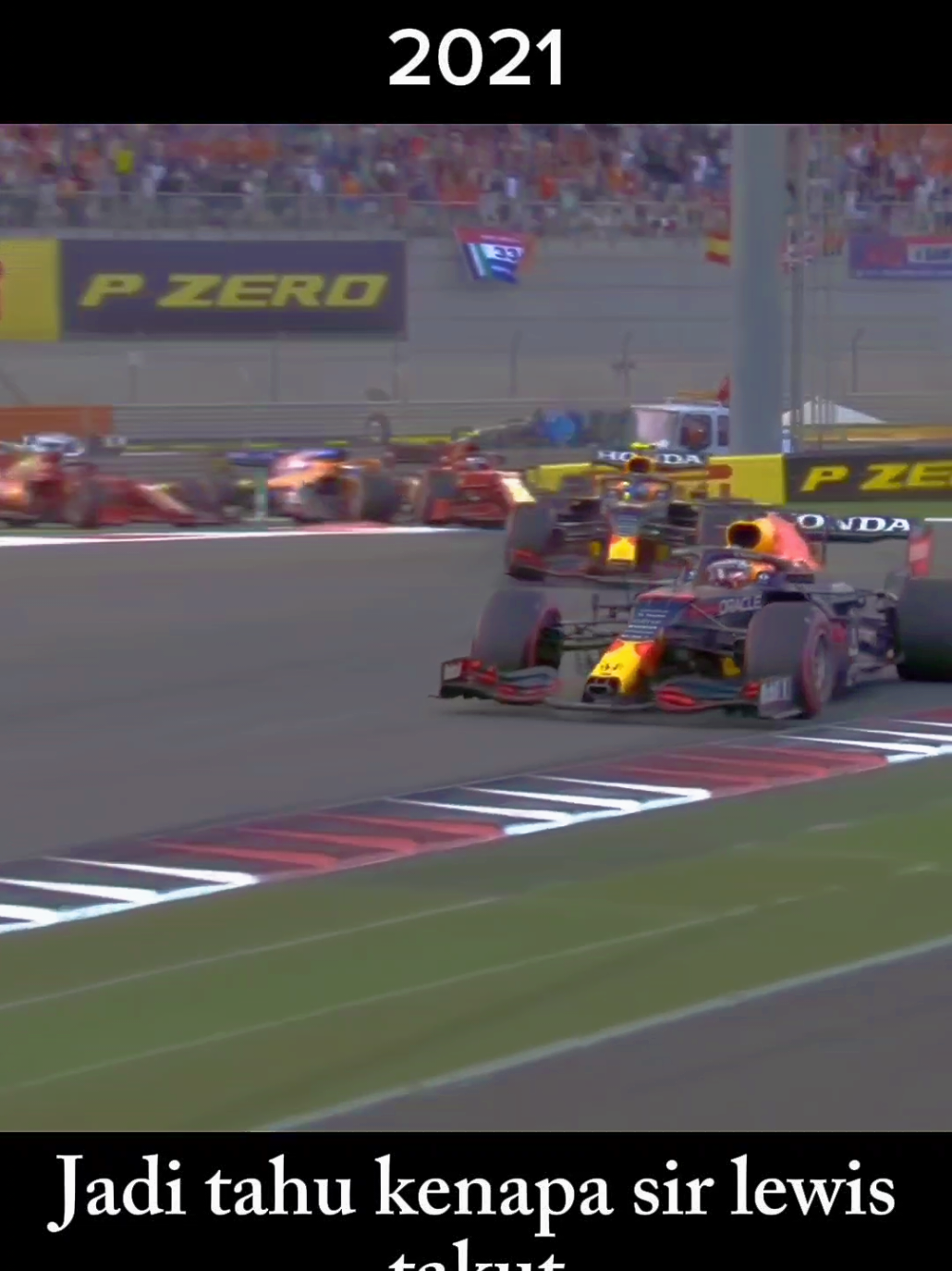 Kemana pun hamilton pergi Verstappen mengikuti...#F1 #tifosi #ferrari #maxverstappen #hamilton #f1memes #FYP 
