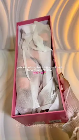 Gets ko na kung bakit laging sold out tong color pink nato💖 #sandals #flatsandalsforwomen #classysandals2025 #fashionsandals #affordablesandals #flatsandals #yotosandals2025 