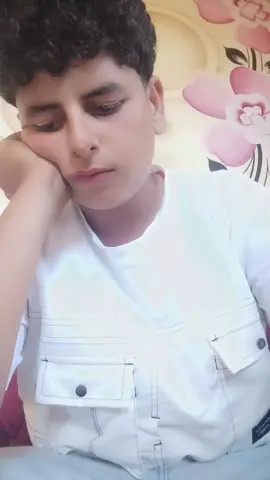 لم اقعد مع اتنين مرتبطين 😂😂