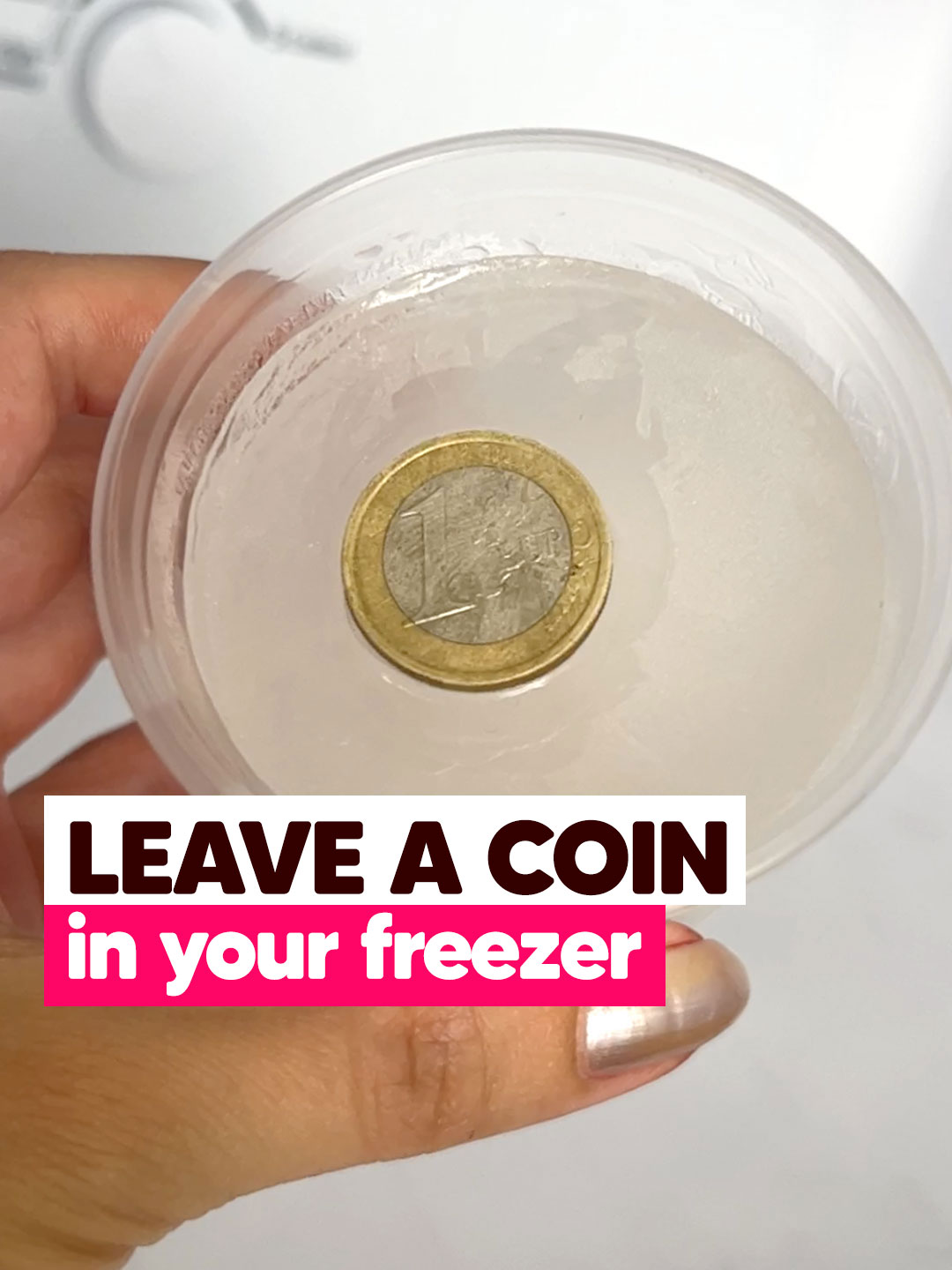 Why are we leaving a #coin in the #freezer? 🤨🪙 The reason why is amazing, such a great hack for the upcoming vacations ⬇️ 💧Fill a glass with water and freeze. Before leaving, place a coin on the frozen surface. ❄️When you return, you will be able to see if the coin is still on the surface, where you left it, or if it has sunk into the ice: this will mean that the power went out during your absence, and therefore the products in the freezer may have been defrosted. Do you know other useful kitchen tricks? Let us know in the comments 👇 #cookistwow #cookisthacks #hacks #summer #foodtok