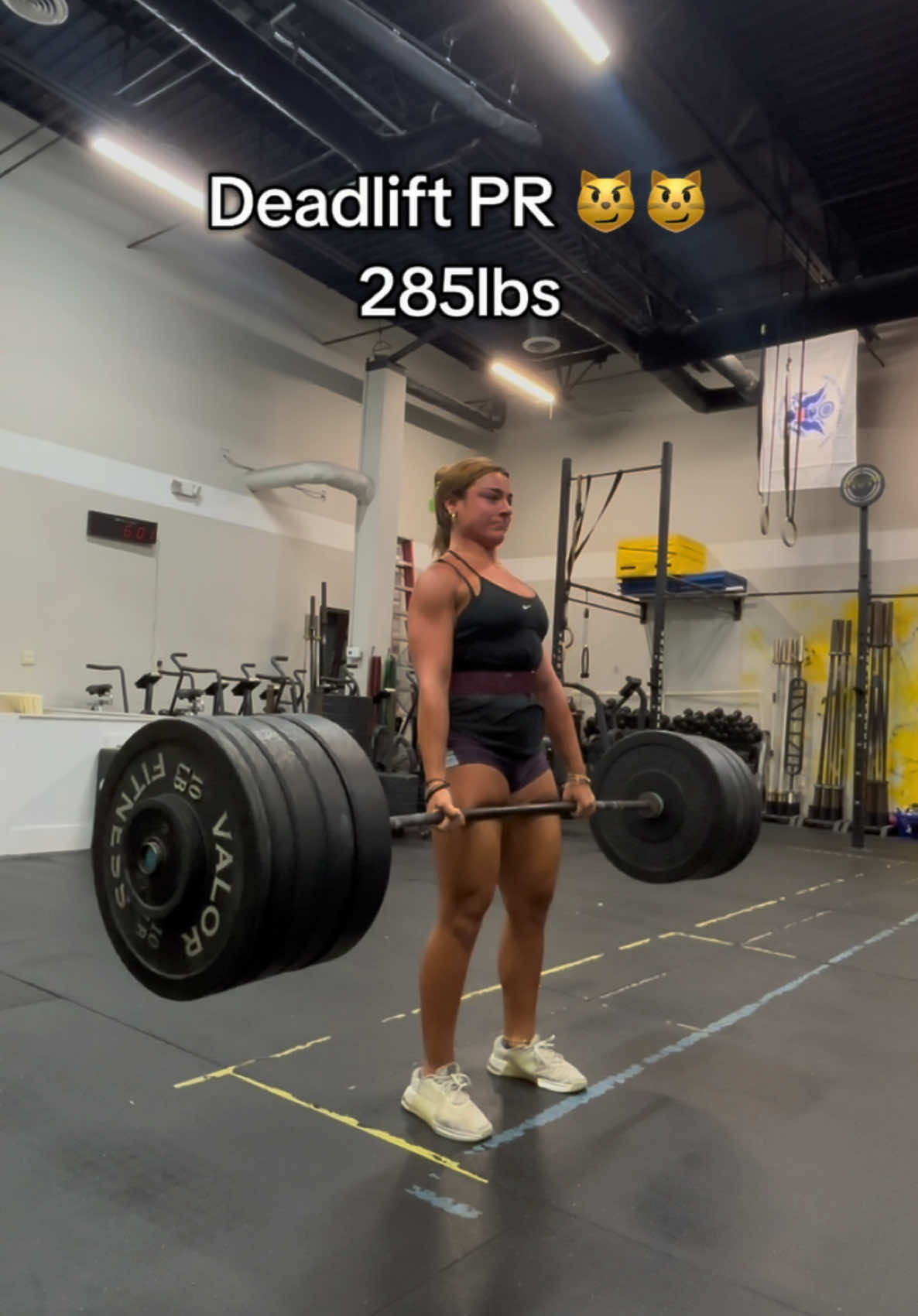 Deadlift PR 👅 #Fitness #gym #fyp #PR #crossfittraining 