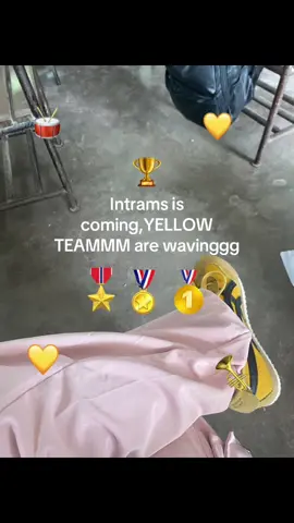 #intrams #yellow #yellowteam #fyp #viral #fyp #viralvideo #creatorsearchinsights #foryoupage #music #foryourpage #livephot 