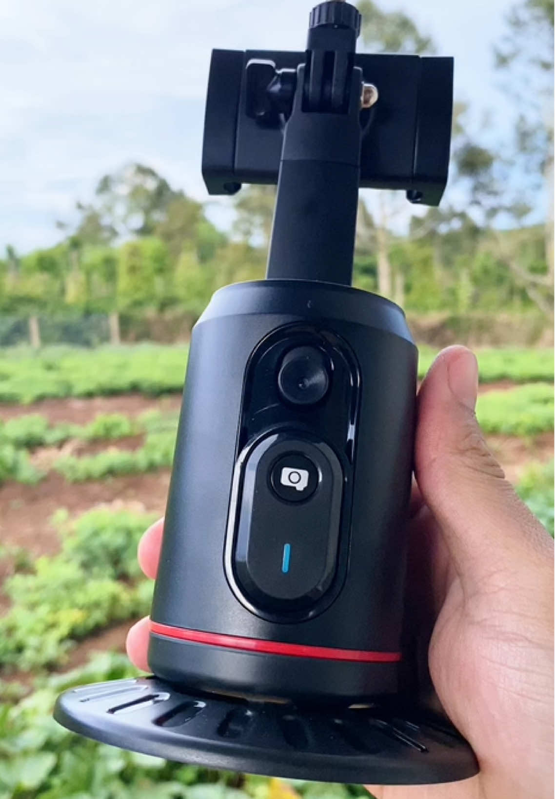 Gimbal tự xoay theo người 360 độ #tiktok #ductienloi #xuhuong #LearnOnTikTok #gimbal360 