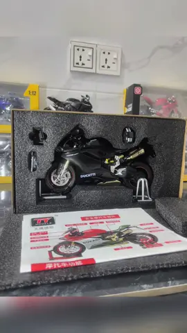 Ducati Panigale 1299 ကို1:9 sizeအကြီး သော့ဖွင့်-စက်နိုး-လီဗာဆွဲ-ဘီးလည်-အငွေ့ထွက်-ရှေ့၊နောက်suspensions အလုပ်လုပ်- Premium Quality ကို viber09973776893တွင်မှာယူနိုင်ပါသည်။ စျေးနှုန်းက၂သိန်း၇သောင်းပါ လမ်းကြောခြေနေလေးကြောင့်စျေးအနည်းငယ်တက်ပါတယ်