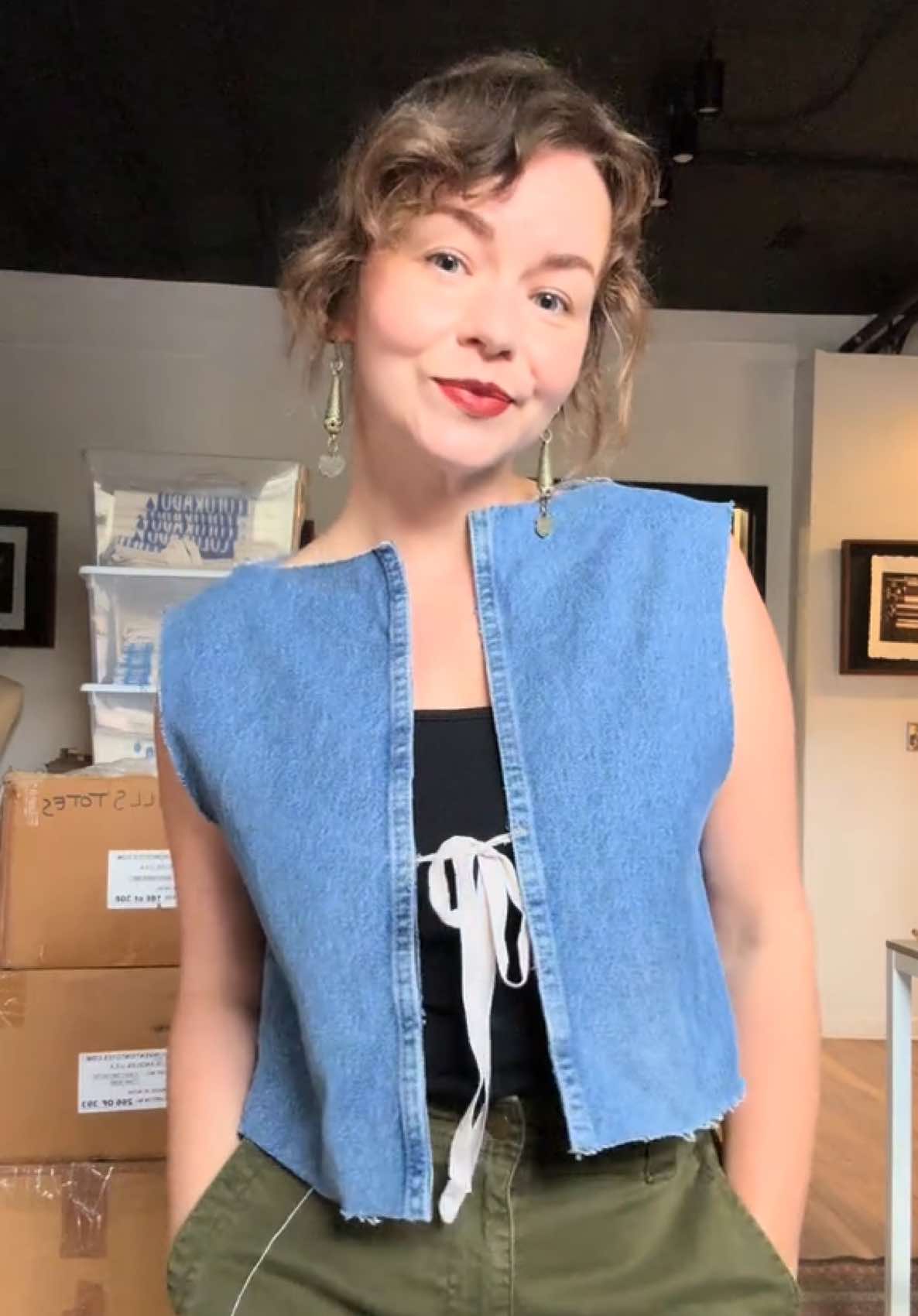 And that’s on sustainable fashion #sewingtiktok #recycledfashion 