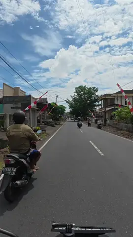 🙄🤔 #motovlog  #manadoviral  #manadotiktok 