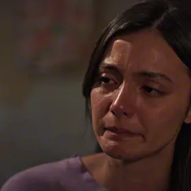 Aku gak perlu dilahirin bu, asal ibu punya hidup yang lebih baik 😭😭 Jadwal Tayang Film Andai Ibu Tidak Menikah Dengan Ayah 4 September 2025. #andaiibutidakmenikahdenganayah #amandarawles #shainefebriyanti #dramakeluarga #filmterbaru #andaiibu #trailer #fyp #xyzabc #sadstory