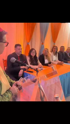 Listos juramentados e instalados en el concejo municipal de San Francisco  vamos con todo .... #feliz #gentequeresuelve #activos #bendiciones #concejal #amor 