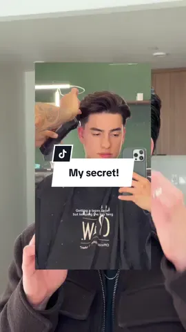Tag a friend who’s trying to grow out their hair! @pinterest  #menshair #menshaircut #menshairstyle #hair #hairtips 