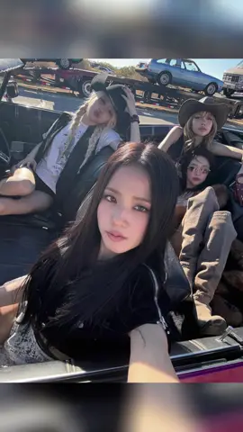 Happy 9th Anniversary Blackpink  #blackpink #lisa #jennie #rosé #jisoo #foryou 