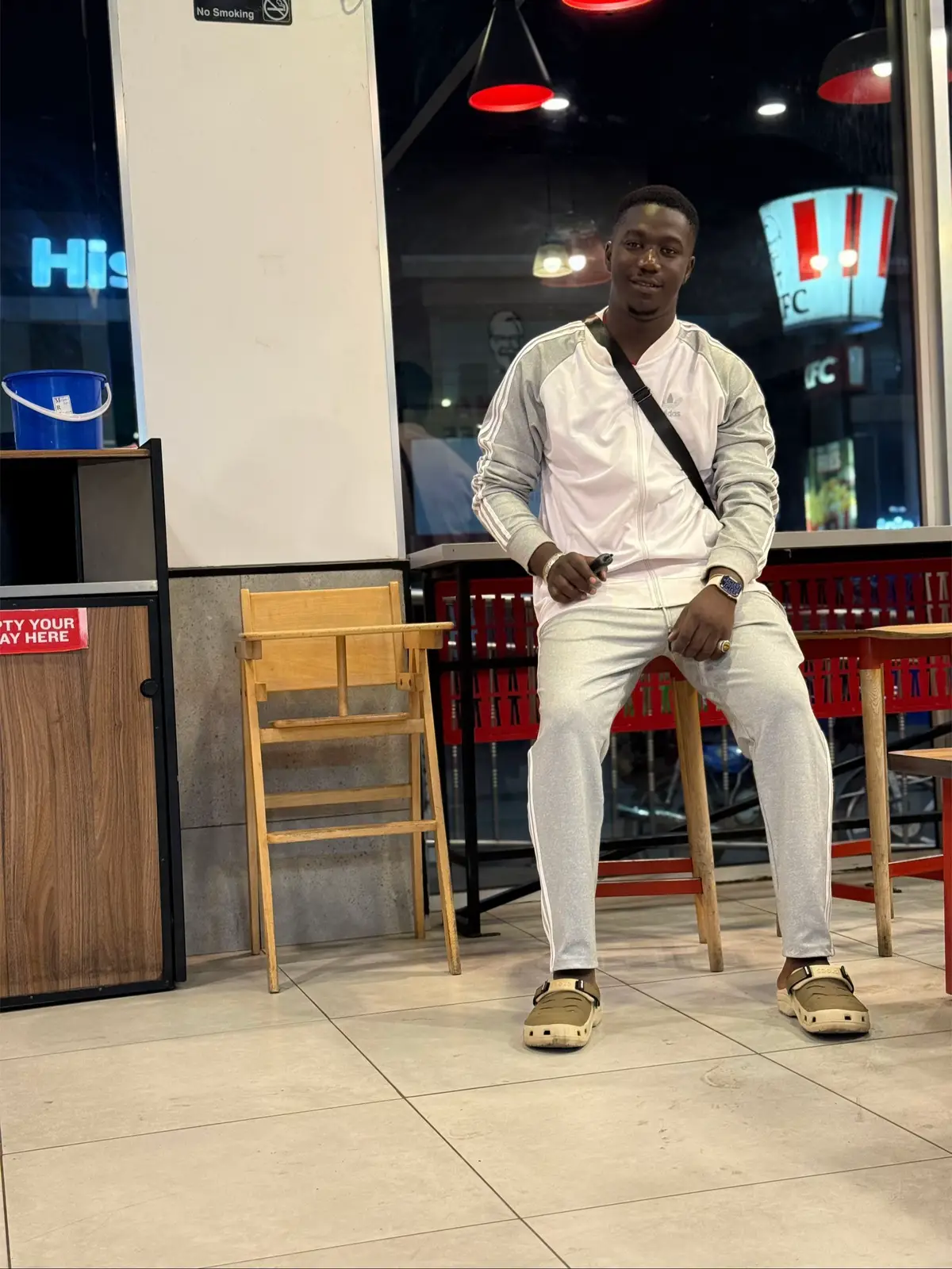 #fyp #pourtoii #mood #trendingvideo @Doudou_dbb🐼 @Halim Gamby @🧍🏿‍♂️🆚🌍 @Mr le Be Humble 🍀🍀 @Don Charles888🥇  in full #adidas 