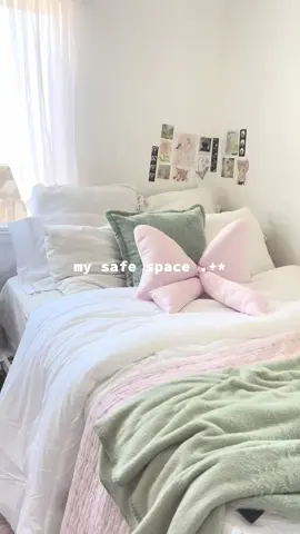 only thing keeping me sane. i love my room #RoomTour #room #decorating #strawberrymatcha #roomdecor #pink #fyp #coquette 