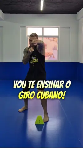 Ta com dificuldade no giro diagonal, ou giro cubano? Se liga no vídeo que vou te ajudar nessa missão.  #NunoBoxing #boxe #boxing #aula #auladeboxe #errejota #copacabana #zonasul #nobrearte #tecnica 