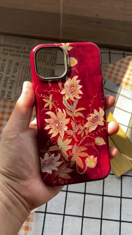 Nature’s poetry, right in your hand 🌸 #phonecase #fypシ #trending #floralphonecase #aestheticphonecase #burgundyphonecase #cottagecorestyle #botanicalbeauty #passionflower 
