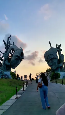 Magis! 🥺🤎 #kelanakemanavlog #nuanucreativecity #nuanubali #lunabeachbali #lunabeachclub #lunabeach #nyanyibeach #nyanyibeachbali #tabananbali #tabanan #rekomendasiwisatabali #liburankebali #baliviral #tempatwisataviralbali #visitingbali #baliindonesia #baliisland #pulaudewata #fyp #fypage #fyppppppppppppppppppppppp #berandaa #xyzbcafypシ 