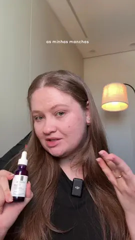 28 dias com o reizinho (vulgo o melhor produto pra manchas que eu já usei na vida e falo sempre dele aqui) registrando a evolução das manchinhas da minha pele pra provar que ele funciona, BORA JUNTAS? Você pode participar através do link: https://wa.me/5521991904371?text=Ol%C3%A1!%20Tenho%20interesse%20em%20me%20registrar%20na%20campanha%20de%20Mela%20B3!%20 E pra quem participar do desafio (que você pode iniciar do dia 01/08 até 31/08, depois dessa data não tá valendo mais) até o fim dos 28 dias, você ganha 1 mela B3 de GRAÇA! Durante os 28 dias você também recebe orientações de dermatologistas e acompanhamento diário gratuito pelo WhatsApp. Completando os 28 dias você garante mais 3 meses de tratamento grátis com Mela B3! Importante: O tratamento estendido é garantido para as 4.000 primeiras participantes que completarem o desafio. Após esse número alcançado, você ainda pode participar do desafio e resgatar o seu Mela B3 no Dermaclub.com pagando apenas o frete! #larocheposayskincare #desafioMelaB3 #MelaB3 #Publicidade #SkincareNaRotina   @La Roche-Posay Brasil  