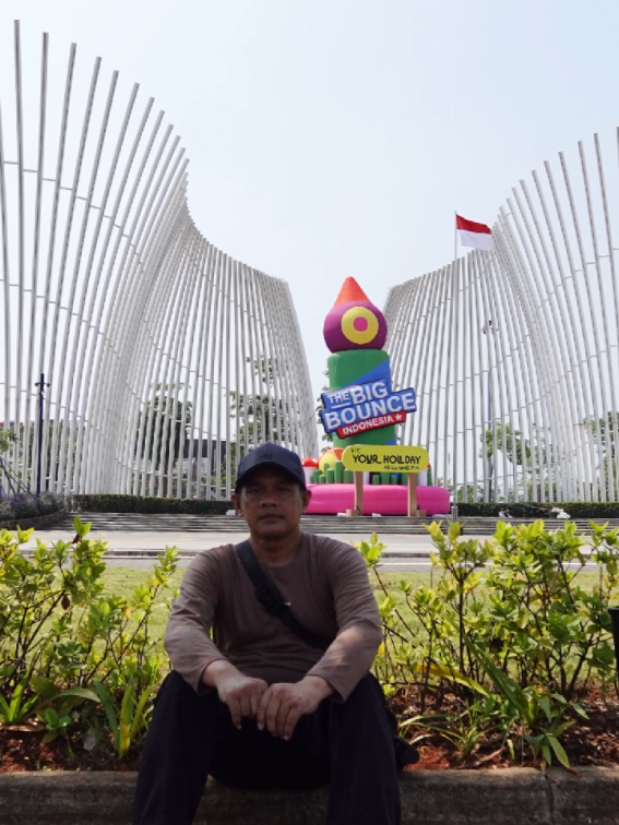 Bundaran Heriteira PIK.  #pik  #backpacker  #pik2  #jakarta 