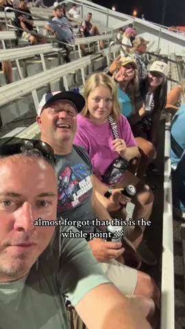 i love knoxville and my people 🤍🤍 #fyp #knoxvillenationals #dirttrack #sprintcar #dirttrackrackracing #worldofoutlaws #friends 