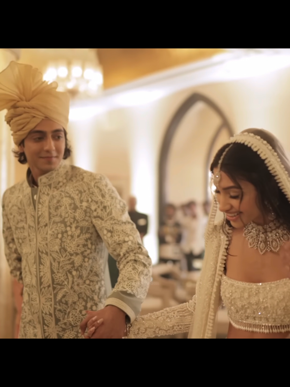 Ahaan's bond with his sisters>🥹❤️  [ Ahaan Panday, Alanna Panday, Ananya Panday, Rysa Panday, Siblings, Brother, Sisters, Raksha Bandhan, Pandays, bollywood,  Saiyaara, fyp] #fyp #ahaanpanday #saiyaara #rakshabandhan #sister #brother @Alanna 