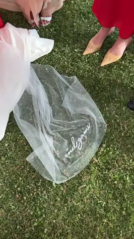 Small details 🤌🏼🤌🏼🤌🏼IYKYK #wedding #swiftie 