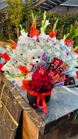 #gifthousepeshawar #viral_video #unfrezzmyaccount #foryou #100k #moneybouquet #peshawar #fyp 