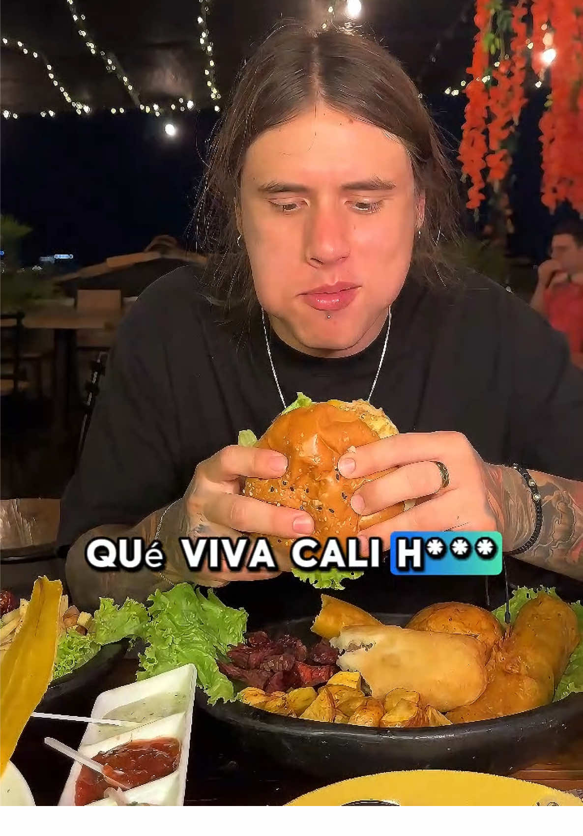 ¿los mejores fritos de Colombia? 🤯comida tradicional de Cali 🤤 #cali #calicolombia #comidacallejera #streetfood #quecomerencali #ColombianFood #banago #recomendacion #Foodie #caliviral #fritangavalluna #fritanga #fritoscali