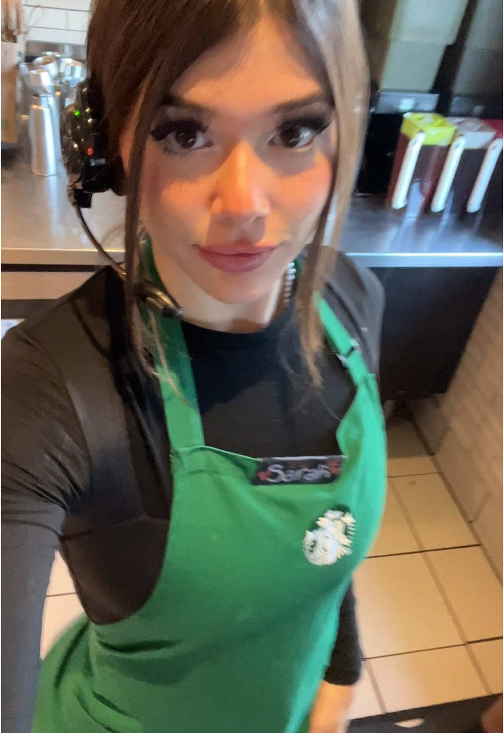 🎀dancy dance at workie🎀 #fyppp #partiii #dancydance  #starbucksbarista #fitcheck
