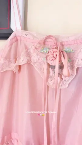 Someone needs to buy this. Would be so cute for Halloween as a fairy 🧚🏽‍♀️🎀 #fairycostume #coquette #bows #loveshackfancy #tjmaxxfinds 