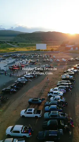Classic drive-in movie vibes that never get old at the Holiday Twin 🎞️ 🍿  The Holiday Twin Drive-In provides a double feature (2 movies for the price of 1!), concessions, mini golf, and a beautiful backdrop of the mountains along the front range! Did you know that the Holiday Twin have been rolling movies for over 50 years too!? #drivein #driveinmovietheater #fortcollins #colorado #ftcollins #holidaytwindrivein 