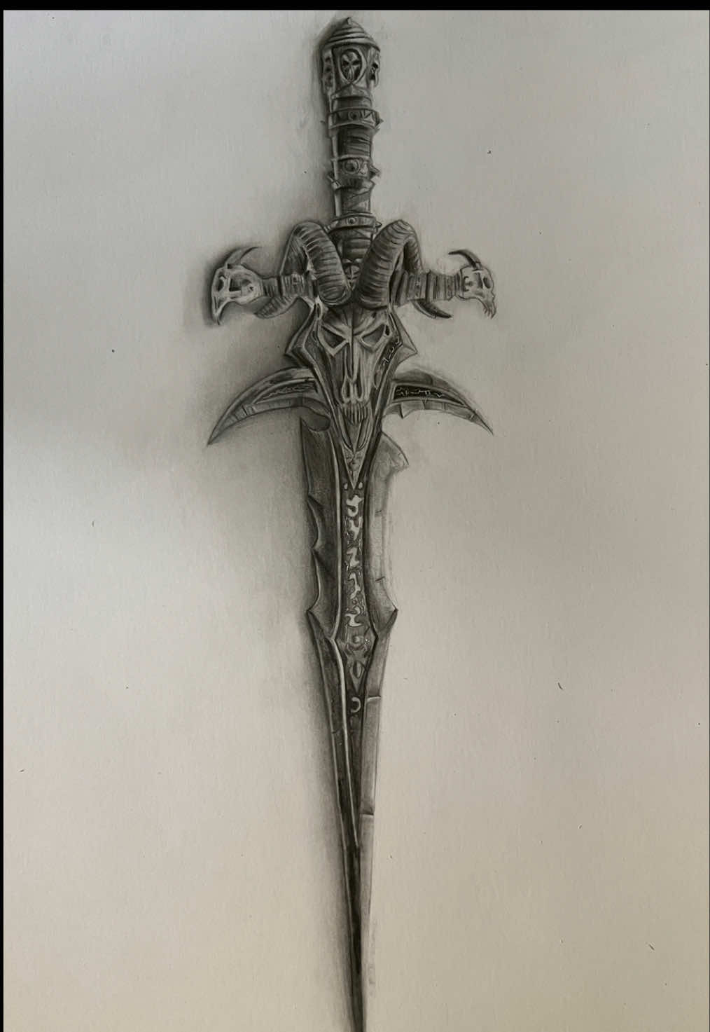 🗡️ #frostmourne #worldofwarcraft #drawing #art #artist 