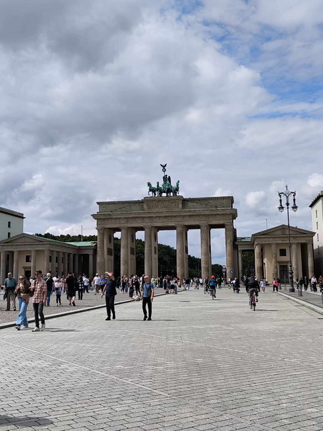 📍Berlin, Germany 🇩🇪 #deutschland #goviral #videoviral #for #fy #fyp #mustsee #traveltok #tiktokeurope #reelstrending #viralvideos #berlin #foruyou #germany #برلين #sommer #summervlog 