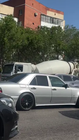 W124 😍😍😍 #w124 #mercedes #w124amg #w124e500 #w124coupe #w124mylive #w124mbci #w124wagon #w124mylive #w124_fanatics #w124lovers #w124club #w124history #w210  #w124indonesia #w140 #w124cabrio #w124_club #w124gang #w124500e #w124_club_ #w124owners #w124mb #1 #e500w124 #e500wolf #e500 #w124 #124 #kyrgyzstan #russian #kazakhstan🇰🇿