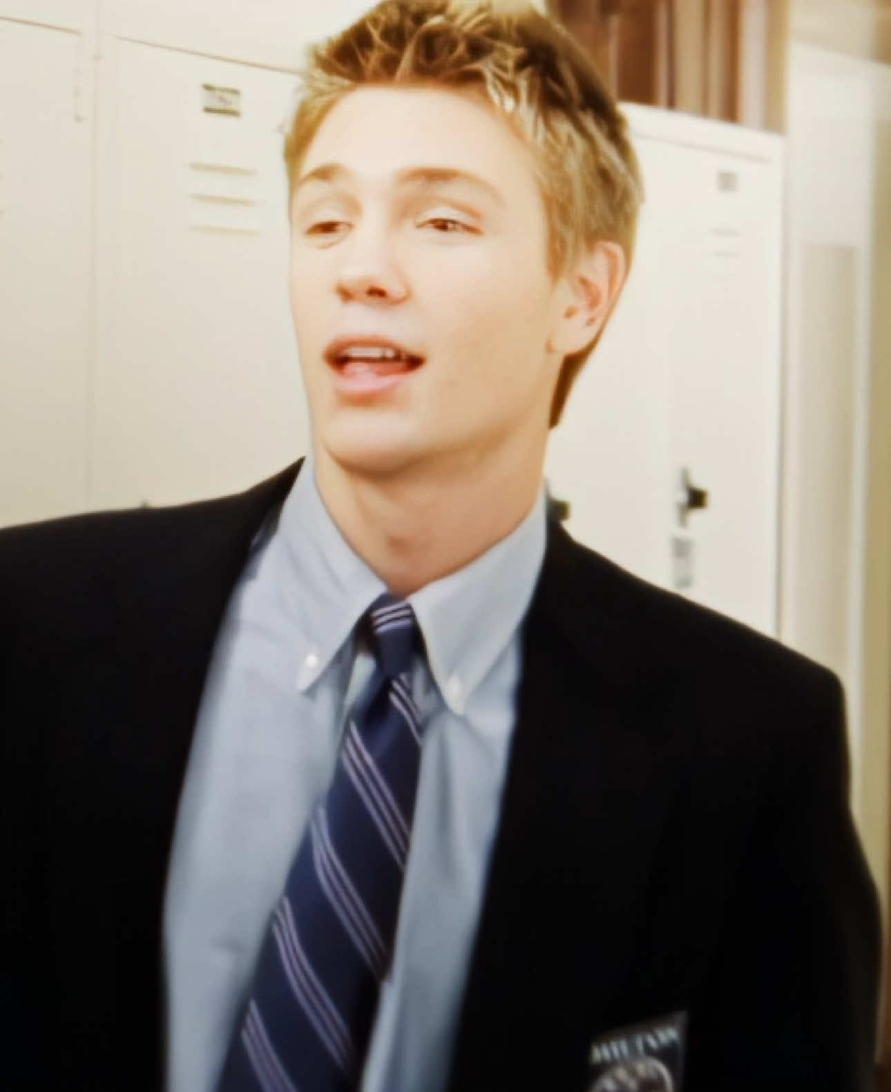 this is not eating but i’ve seen too many edits not to edit this fine man // tiktok just tell me you hate me bc what the flop😭 // ac a1exmp3 scp kitwalke7 cc kiesnat #chadmichaelmurray #tristandugray #gilmoregirls #fyp #edit 