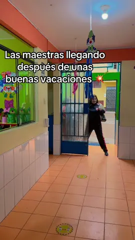 Regresando con actitud 💪💥 #live #docentes #maestrasdetiktok #inicial #maestras #actitud #fyp #viral #humor #vaciones 