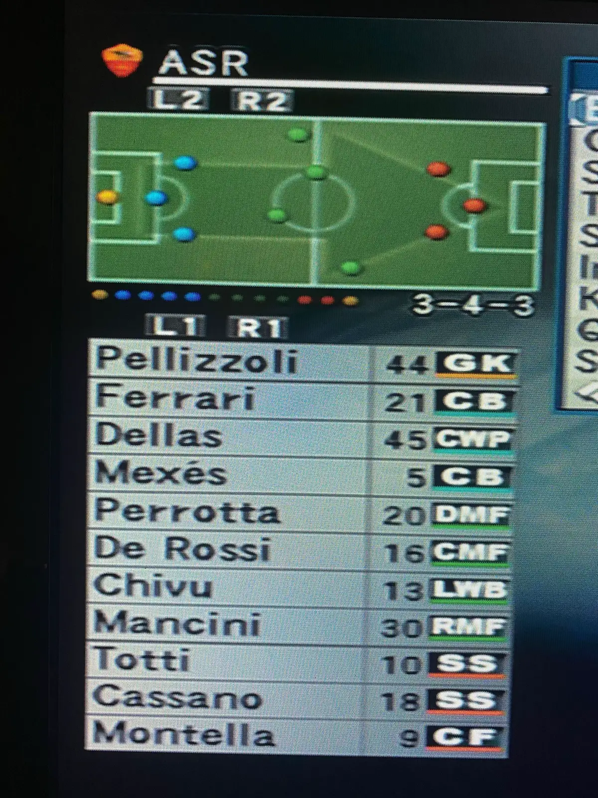 I never played this before only had PES 4 and 6. Stacked teams couldn’t leave out 1.  #pes #ps2 #nostalgia #footballtiktok 