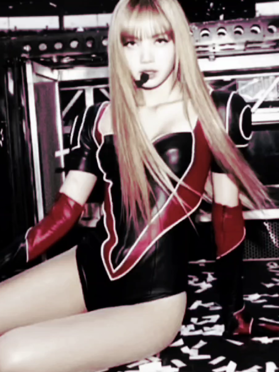 ela tá arrasando nas roupas solo #viral #fyp #fy #foryou #lisa #lalisa #lisaedit #blackpink 