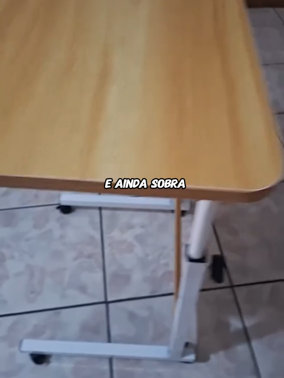 Mesa Multiuso. #mesa #mesamultiuso #mesaajustavel #mesacomrodinhas #mesalateral #mesaparanotebook #mesaparacama #mesaparasofa #achadoshopee #shopee 